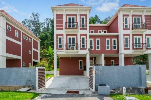 Suraya Homestay Semi-d