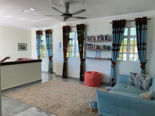 Hostal Che Beach House