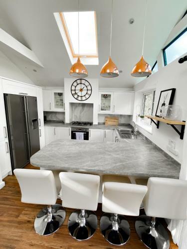 Apartamento Luxury & Spacious 2 Bed Annex With Private Garden