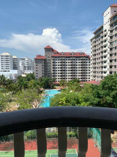Port Dickson Glory Beach Resort Apartment 5pax 3br