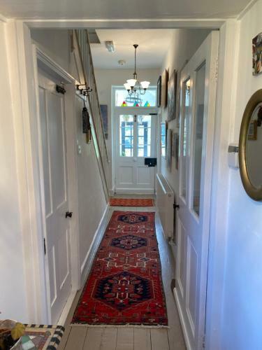 Bed & Breakfast Court Robert Art House B & B