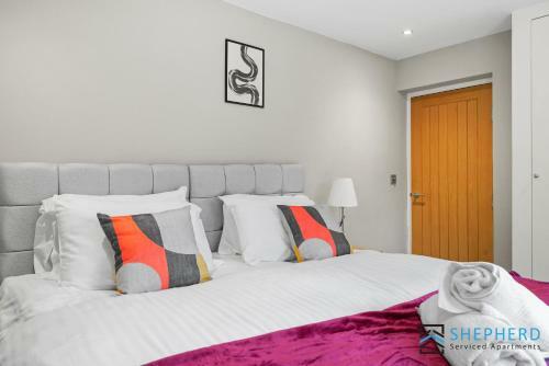 Shepherd Serviced Apartments - London Road