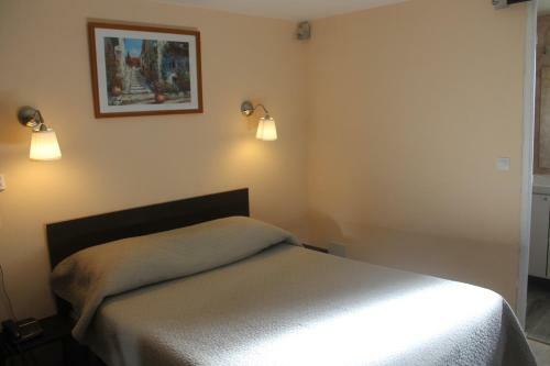 Hotel Les Acanthes