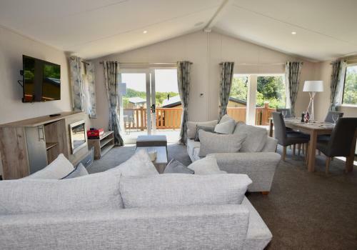 Rowan A Welcoming Countryside Lodge