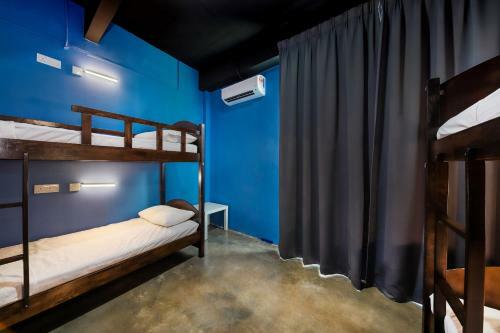Hotel Spot On 89956 The Blue Malacca