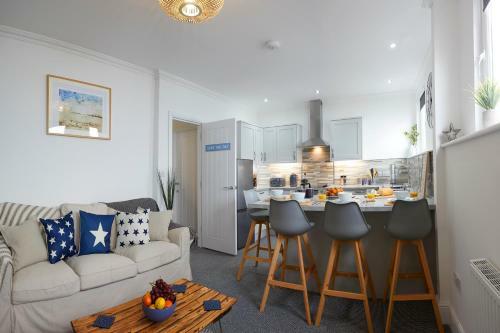 Apartamento Bay View.....amazing Location Looking Sea Views!!!