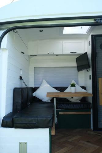 Superb 4 Berth Campervan With Kingsize Bed