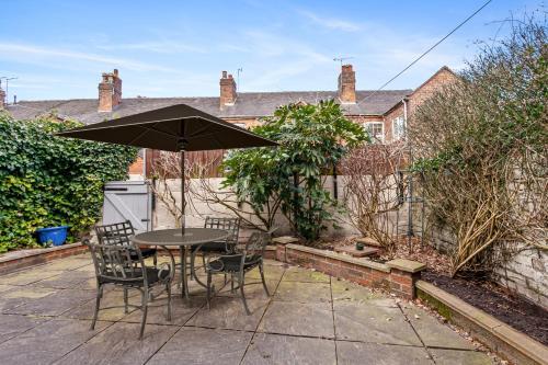 Staywhenever Nwt- 4 Bedroom House, King Size Beds, Sleeps 9
