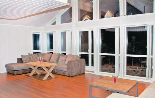 Holiday Home Kvisvik Utsikten II