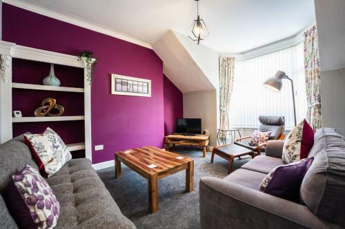 Apartamento Eden Vale - City Centre Free Parking Workstays Uk