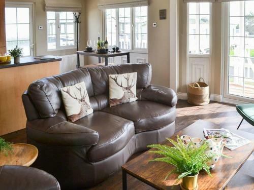 Aintree Lodge - Hot Tub - Northumberland