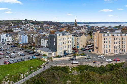 3 South Beach Court - Cosy Seafront Apartment