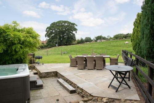 Lodge Sands Farm Cottages