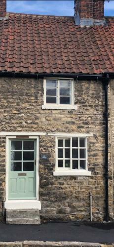 Hill Cottage, Thornton-le-dale