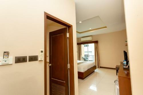 Honey Inn Hotels