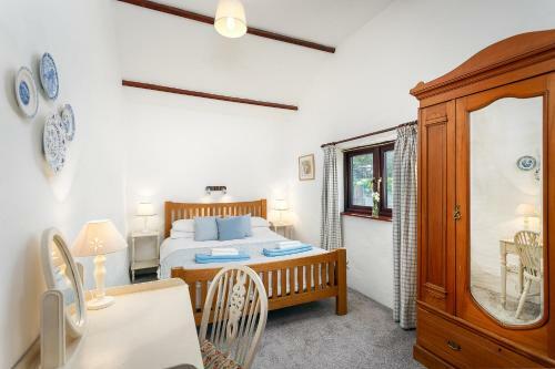 The Snug At Cornish Barn Holidays