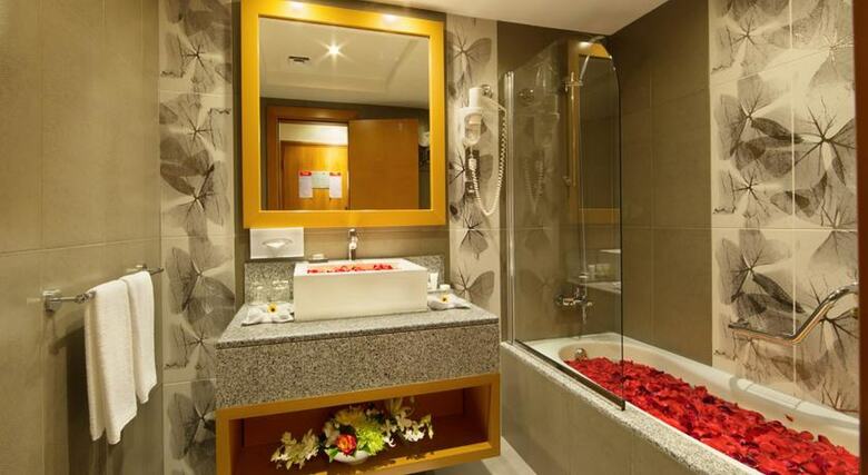 Hotel Lotus