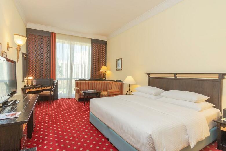 Millennium Airport Hotel