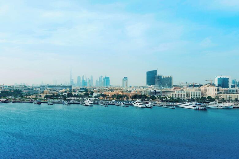 Sheraton Dubai Creek Hotel And Towers