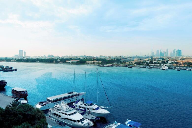 Sheraton Dubai Creek Hotel And Towers
