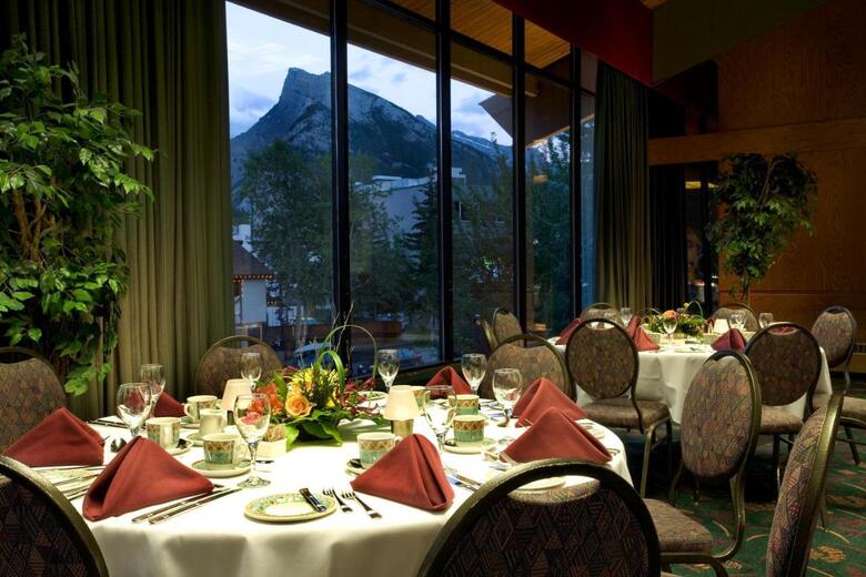 Hotel Banff Park Lodge
