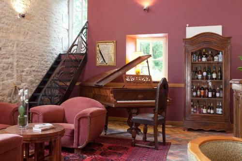 Hotel La Source Bleue