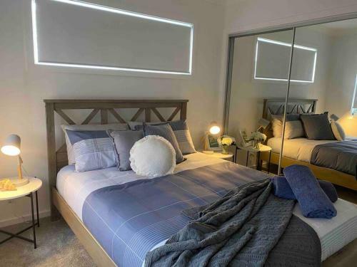 Paradise Palm Retreat - Lake Illawarra