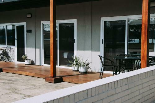 Apartamentos The Wheelhouse - 2br Waterfront Apt In Town
