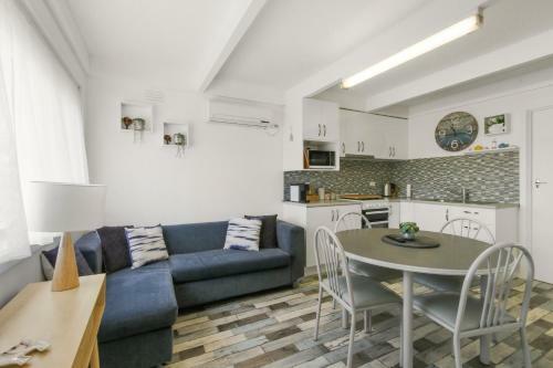 Unit 2 @ Ocean Bridge