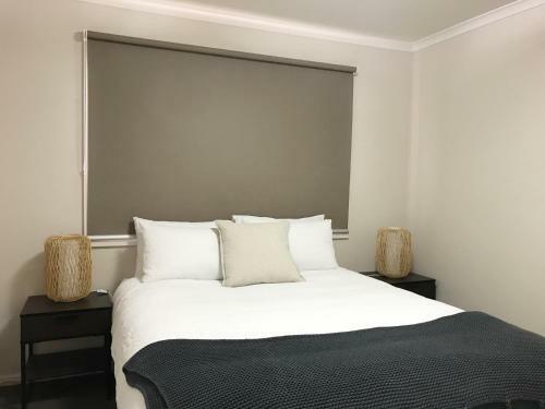 Luxury 4br Home With King Bed Lakes Entrance