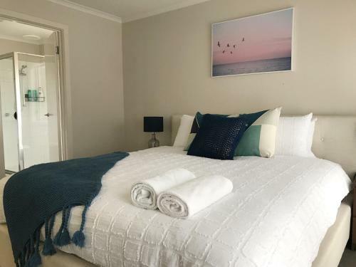 Luxury 4br Home With King Bed Lakes Entrance