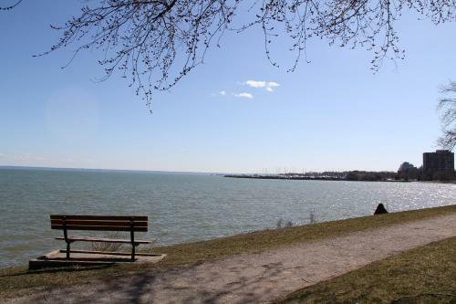 Apartamento Comfortable Guest Suite Near The Lake