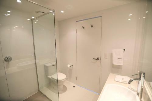 H Luxury Apartment At Surfers Paradise High Floor