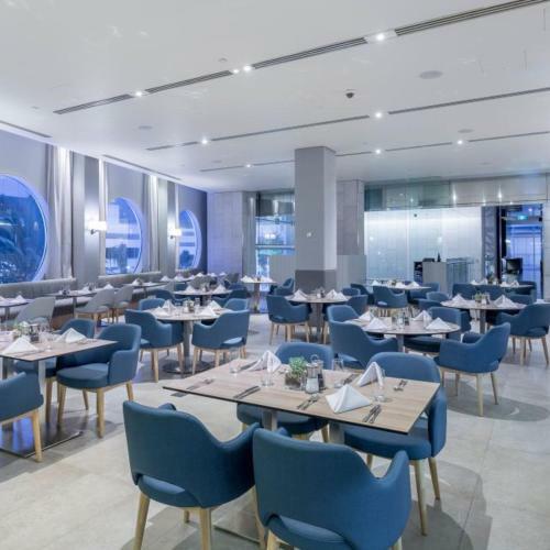 H Luxury Apartment At Surfers Paradise High Floor