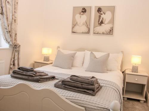 Prestbury House