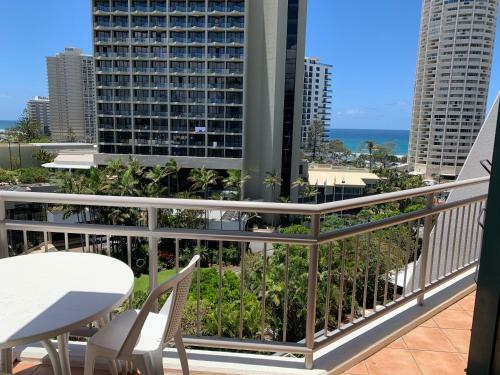 Crown Towers - Private Apartment