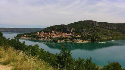 Hostal B&B Villa Les Tamaris