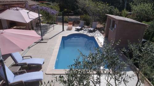 Hostal B&B Villa Les Tamaris