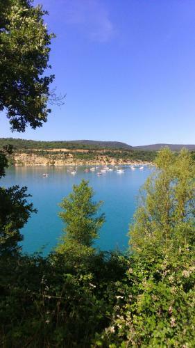 Hostal B&B Villa Les Tamaris