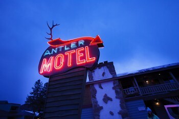 Motel Antler Inn