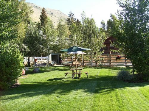 Pony Express Motel