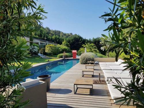 Hotel Toile Blanche