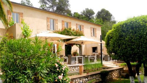 Hotel Toile Blanche