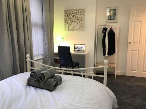 Apartamento Stylish Modern 3-bed House Nr Manchester City Ctr