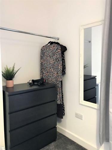 Apartamento Stylish Modern 3-bed House Nr Manchester City Ctr