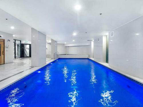Beautiful 2 Bed Ocean Facing Apartment At Sierra Grand