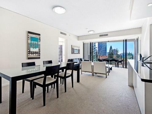 Stunning 2 Bed Ocean Facing Apartment In Sierra Grand