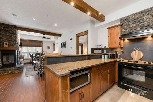 Apartamento Heavenly Mountain Hideaway, Pool, Hot Tub