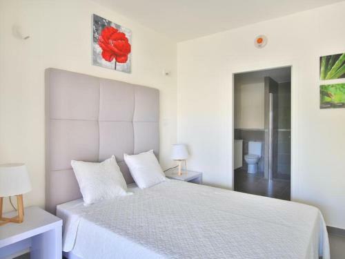 Hostal Room In Apartment - Apartment With Quiet Garden