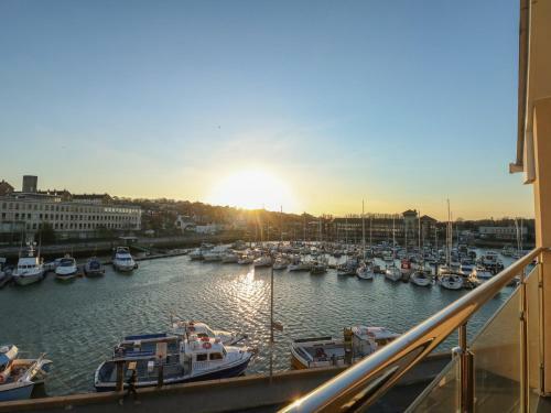 Apartamento Harbourside Haven Penthouse 1